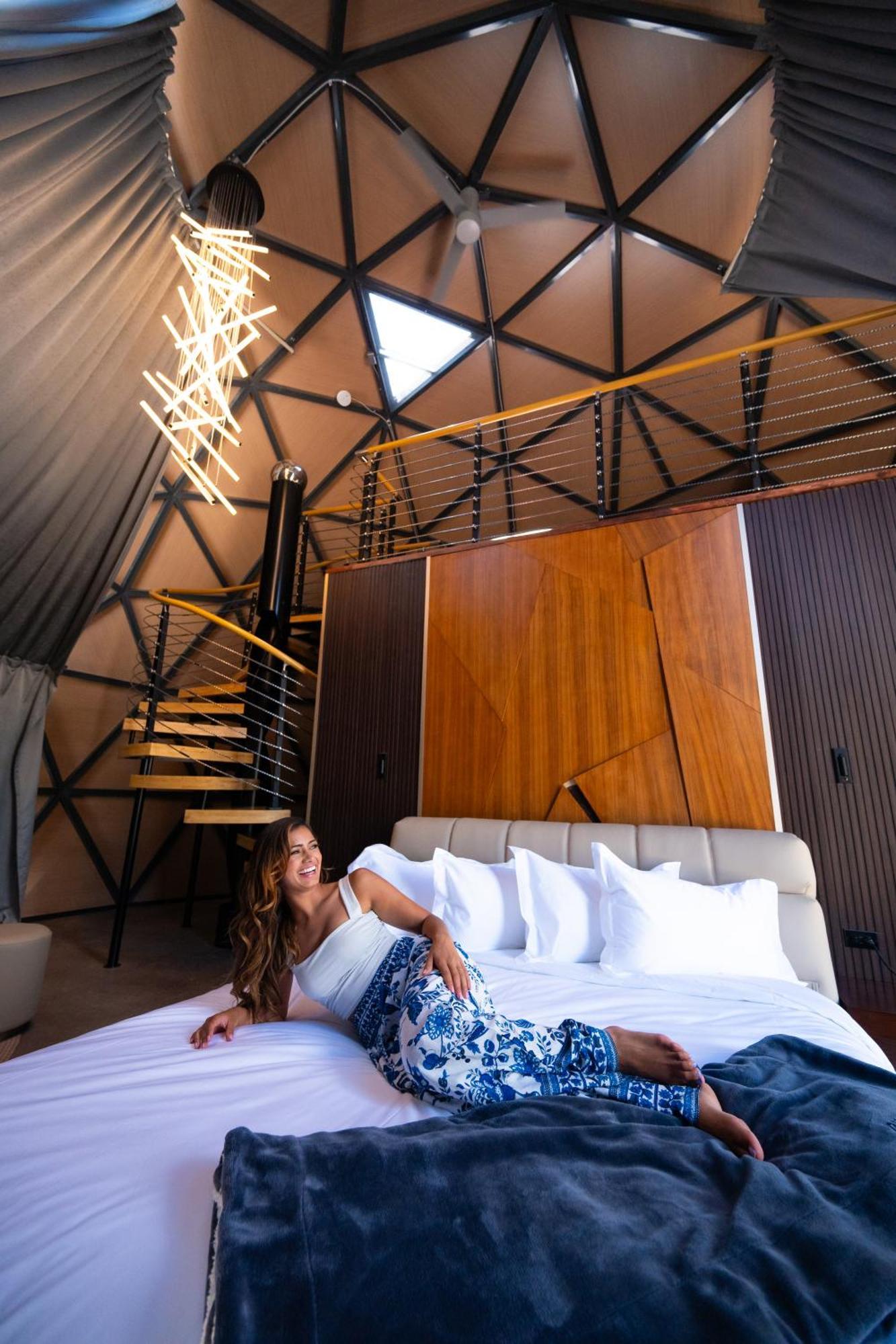 Clear Sky Resorts - Bryce Canyon - Unique Stargazing Domes Кэннонвилл Экстерьер фото