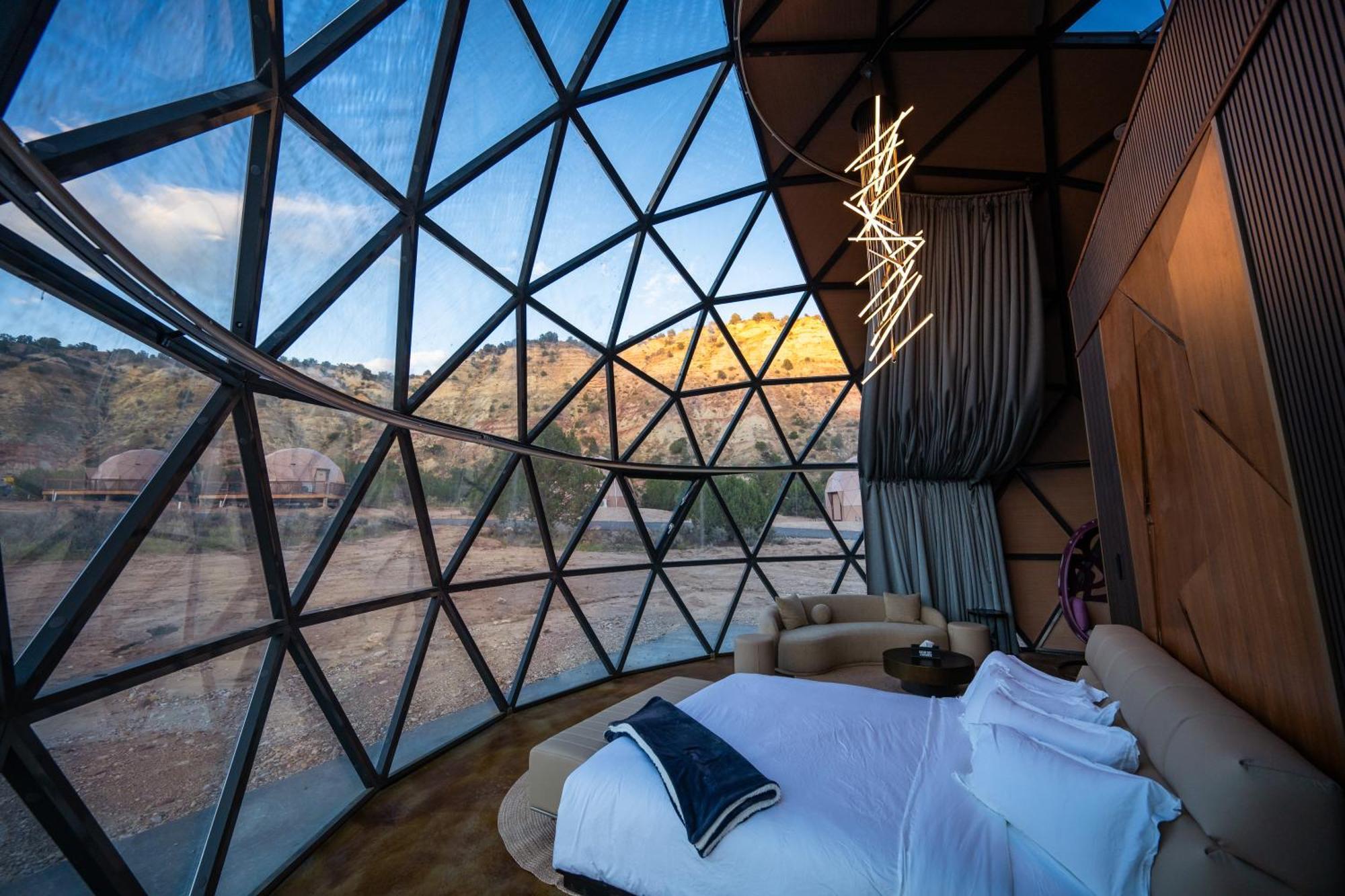 Clear Sky Resorts - Bryce Canyon - Unique Stargazing Domes Кэннонвилл Экстерьер фото