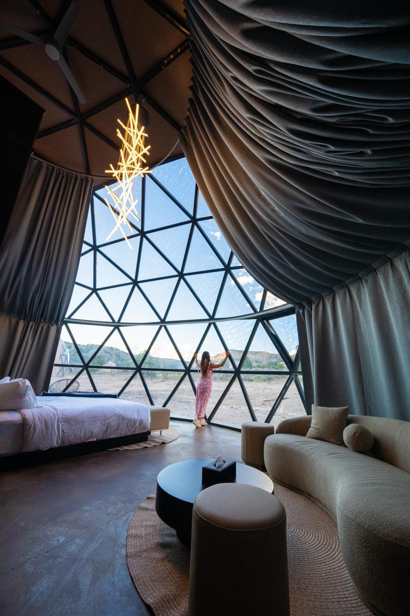 Clear Sky Resorts - Bryce Canyon - Unique Stargazing Domes Кэннонвилл Экстерьер фото